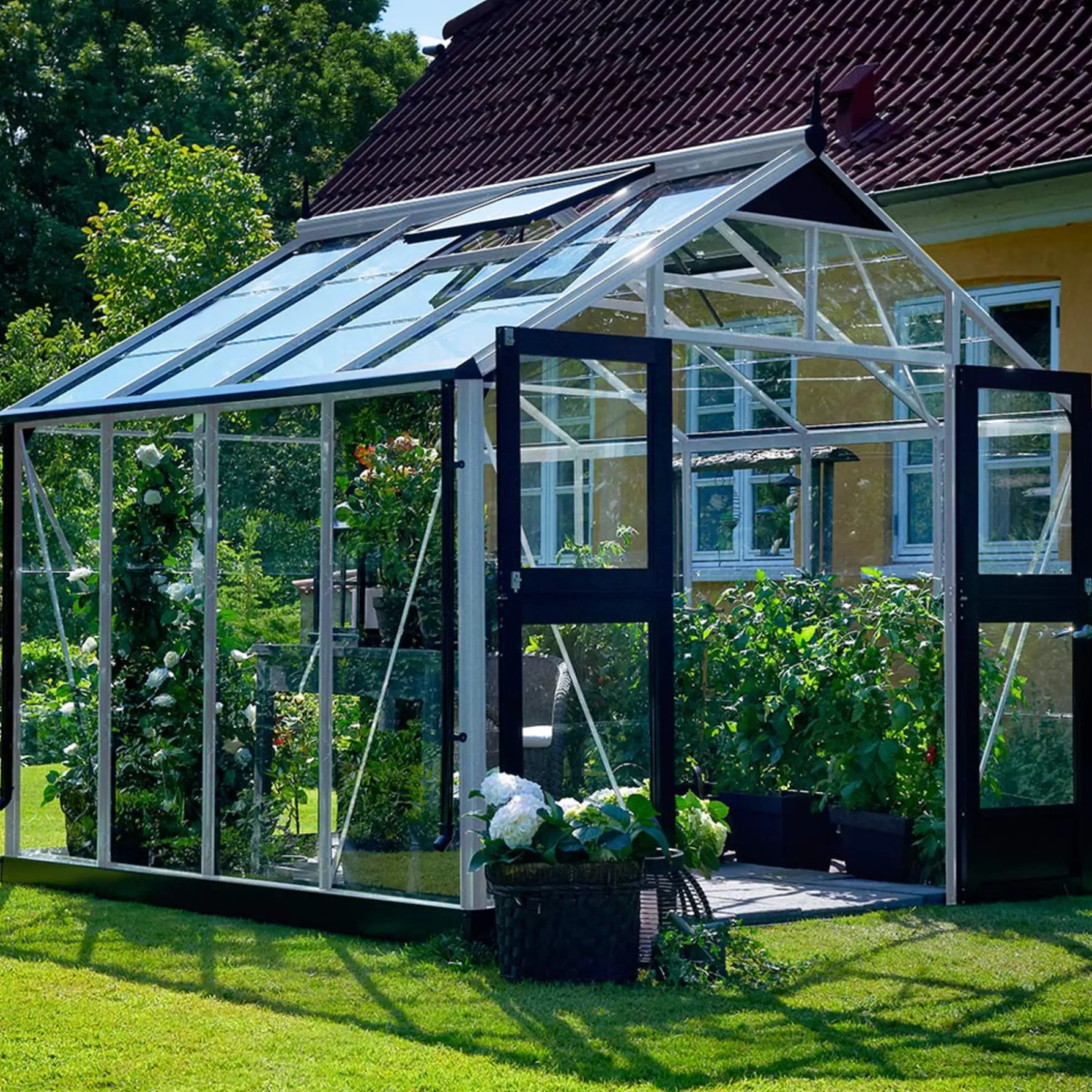 JULIANA PREMIUM DRIVHUS 3 MM HÆRDET GLAS HELE BANER ALUMINIUM 8,8 M2