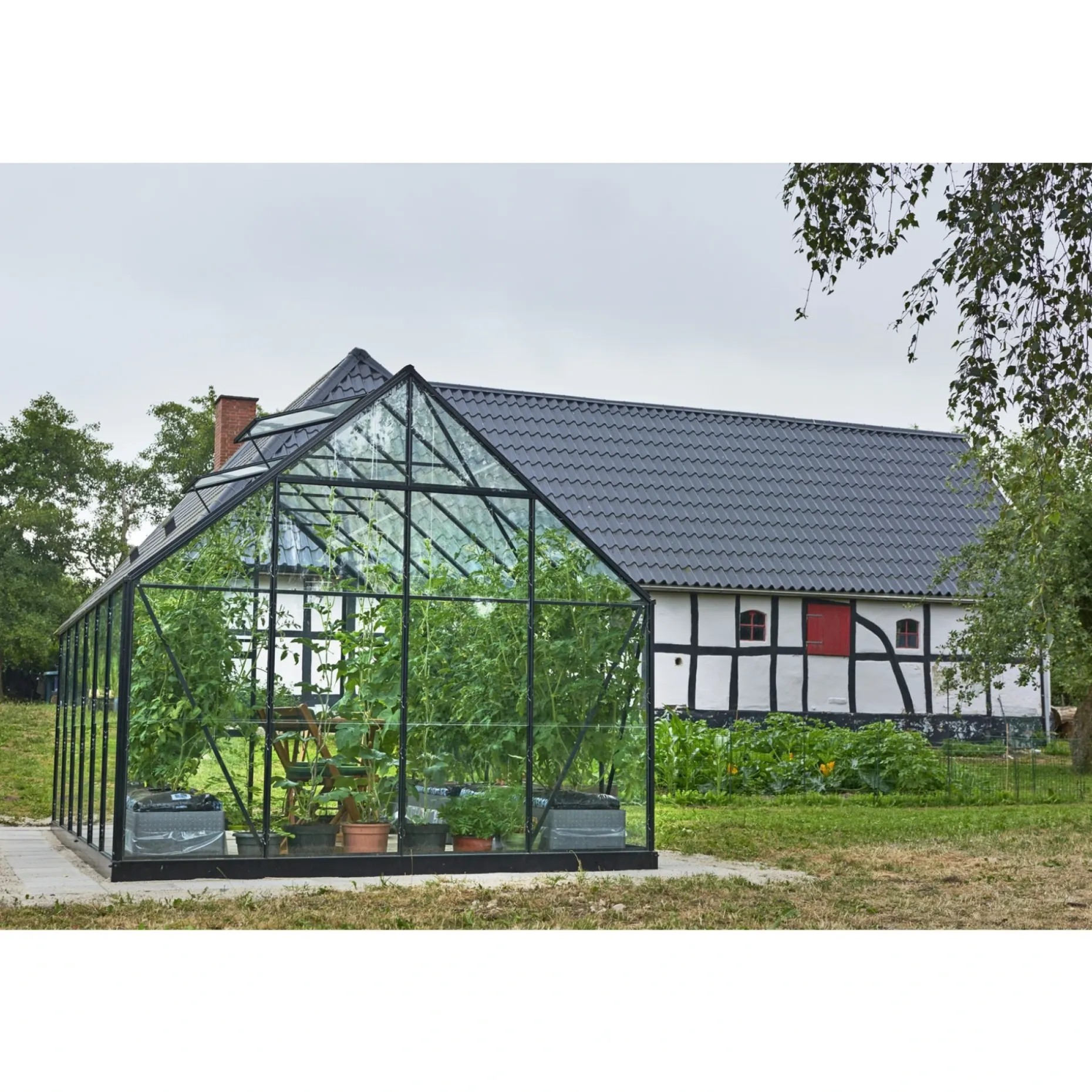 OUTRIUM DRIVHUS INKL. SOKKEL 3 MM DELT GLAS SORT 9,9 M2