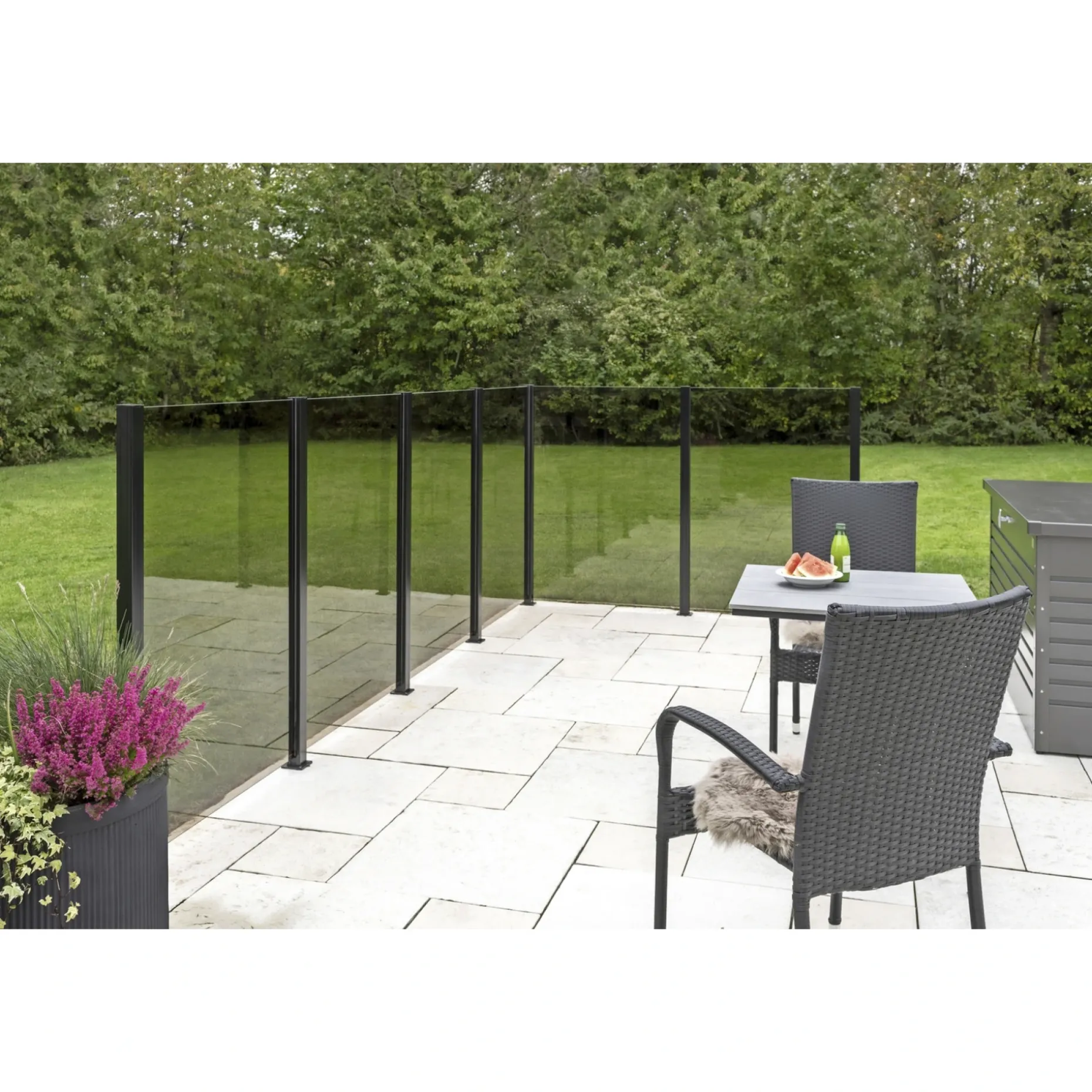 SKAGEN SYSTEMHEGN HEGNSMODUL RØGFARVET GLAS 86.50 X 122 X 0.60 X 0.60 CM